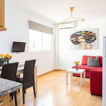 Holidays2Malaga Cruz Verde City Center With Aircon & Wifi Bagian luar foto