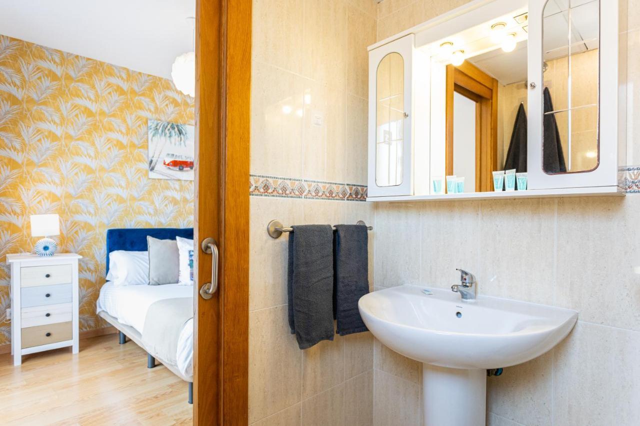 Holidays2Malaga Cruz Verde City Center With Aircon & Wifi Bagian luar foto