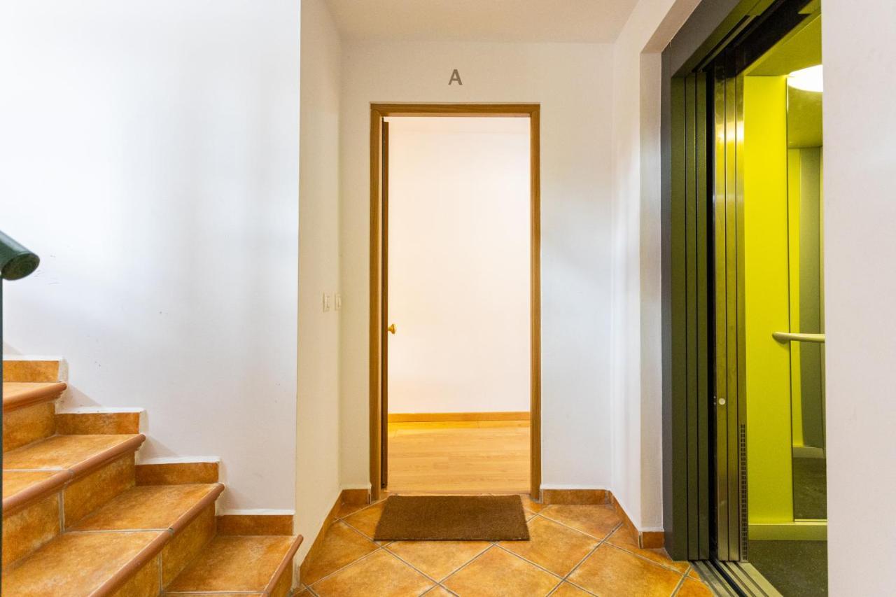 Holidays2Malaga Cruz Verde City Center With Aircon & Wifi Bagian luar foto