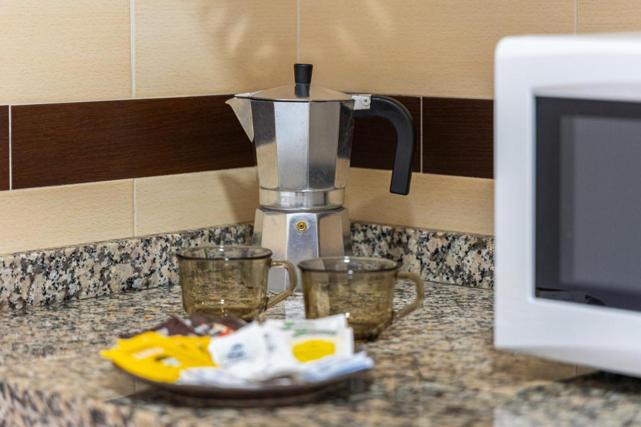 Holidays2Malaga Cruz Verde City Center With Aircon & Wifi Bagian luar foto